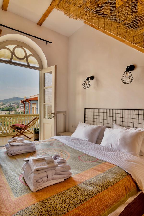 New Apartment With Amazing Views In Old Tbilisi Exterior photo